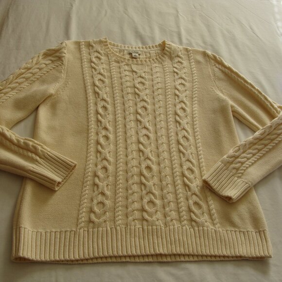 Vintage LL BEAN Buttercream Beige Long Sleeve CABLE Knit THICK SWEATER Sz LARGE - Picture 1 of 8
